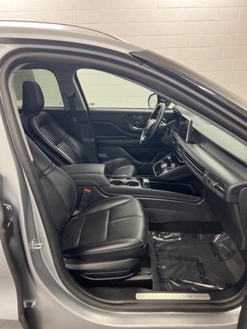 Photo of 2022 Silver Lincoln Corsair