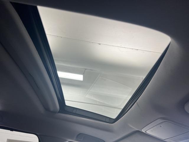 Photo of 2020 White Honda Odyssey