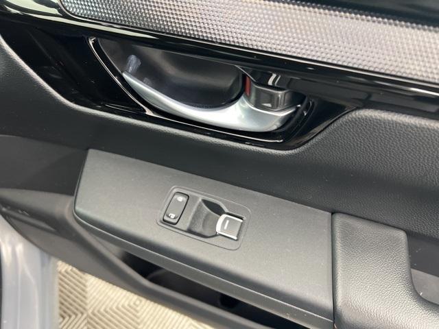 Photo of 2023 Gray Honda CR-V Hybrid