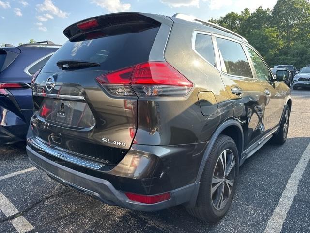 Photo of 2017 Midnight Jade Nissan Rogue