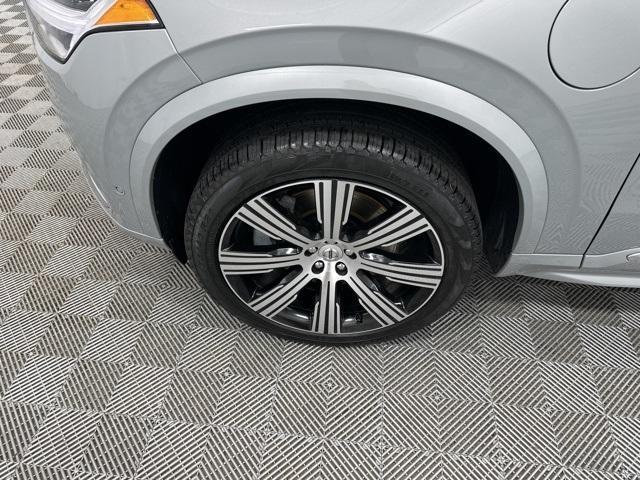 Photo of 2024 Gray Volvo XC90 Recharge Plug-In Hybrid