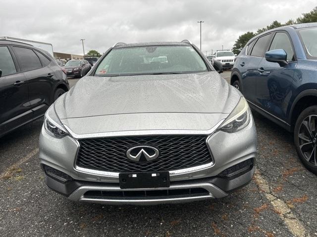 Photo of 2017 Blade Silver INFINITI QX30