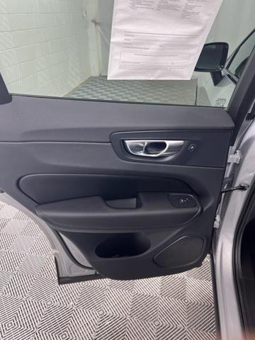 Photo of 2023 Gray Volvo XC60
