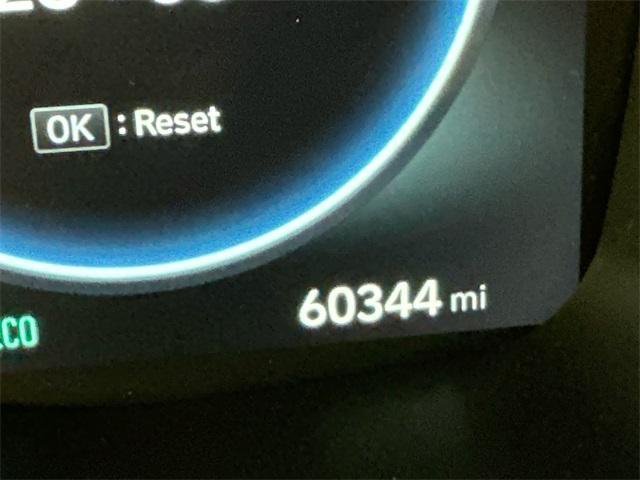 Photo of 2022 Portofino Gray Hyundai SANTA FE