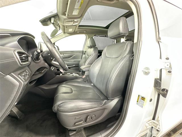 Photo of 2020 Quartz White Hyundai SANTA FE