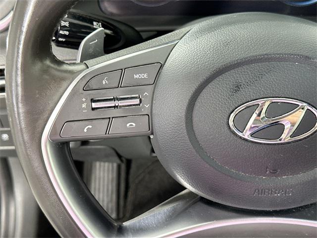 Photo of 2022 Phantom Black Hyundai SONATA