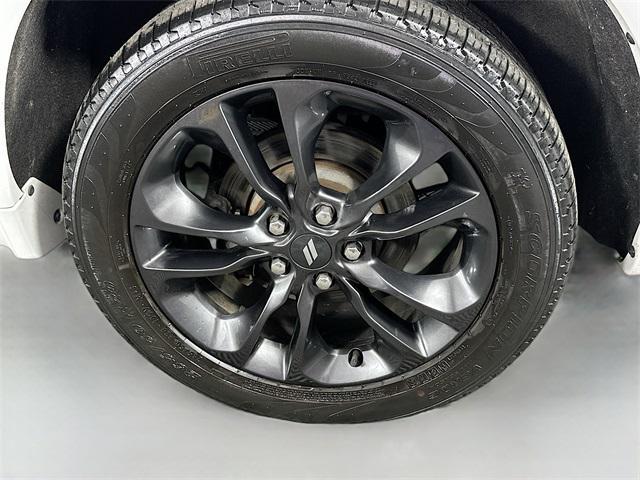 Photo of 2022 White Knuckle Clearcoat Dodge Durango