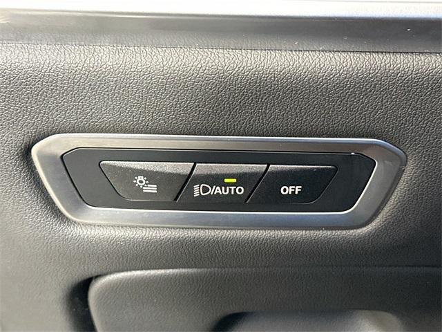 Photo of 2025 Gray BMW X7