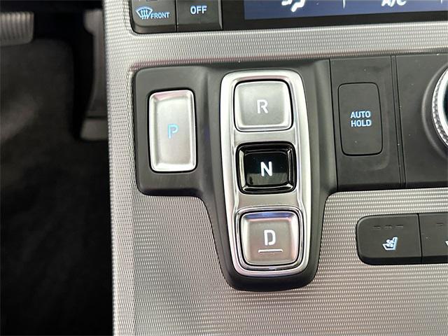 Photo of 2023 Abyss Black Pearl Hyundai PALISADE