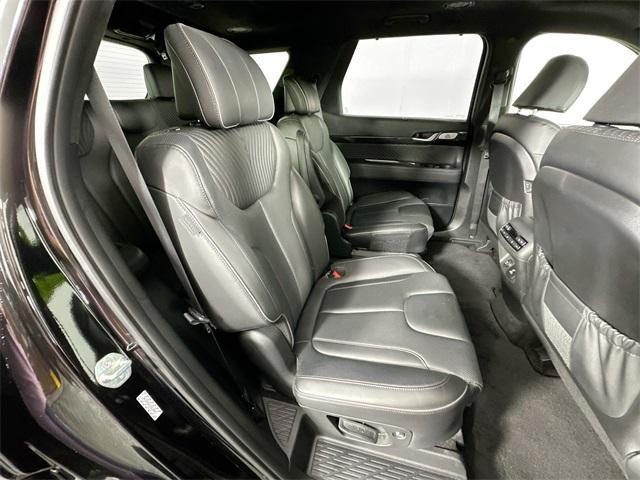 Photo of 2023 Abyss Black Pearl Hyundai PALISADE