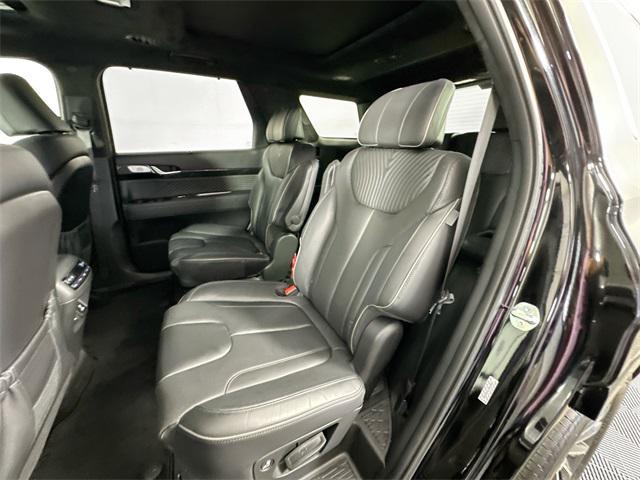 Photo of 2023 Abyss Black Pearl Hyundai PALISADE