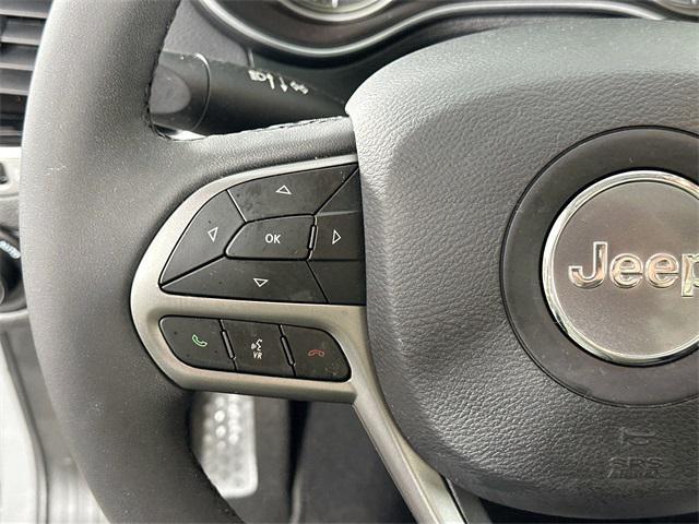 Photo of 2021 Sting-Gray Clearcoat Jeep Cherokee
