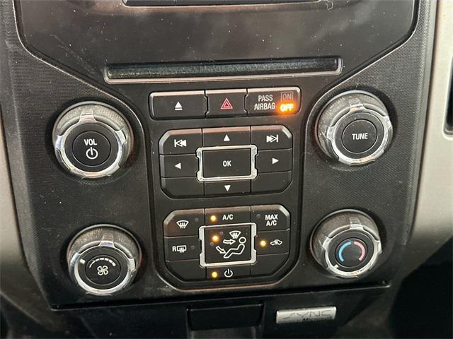 Photo of 2014 Tuxedo Black Metallic Ford F-150
