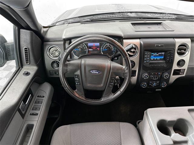 Photo of 2014 Tuxedo Black Metallic Ford F-150