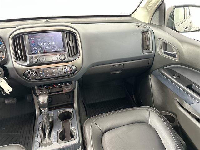 Photo of 2022 Black Chevrolet Colorado