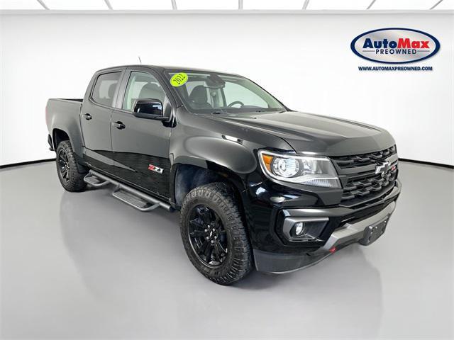 Photo of 2022 Black Chevrolet Colorado