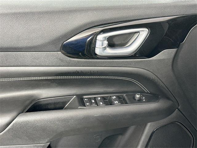 Photo of 2022 Billet Silver Metallic Clearcoat Jeep Compass
