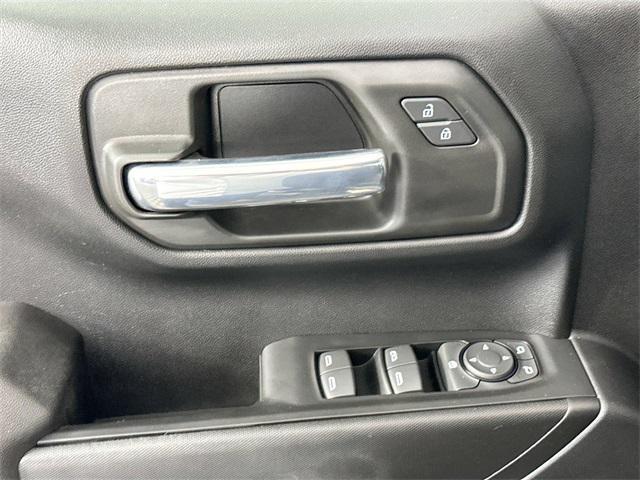 Photo of 2023 Black Chevrolet Silverado 1500