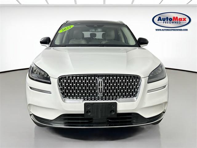 Photo of 2022 Pristine White Metallic Tri-Coat Lincoln Corsair