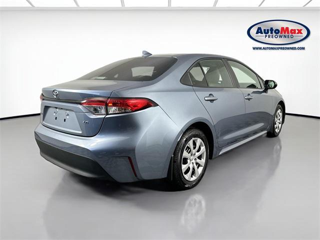 Photo of 2025 Celestite Toyota Corolla