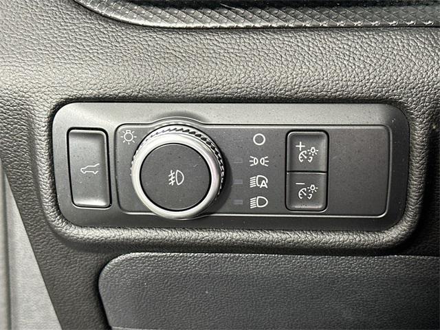 Photo of 2022 Atlas Blue Metallic Ford Explorer