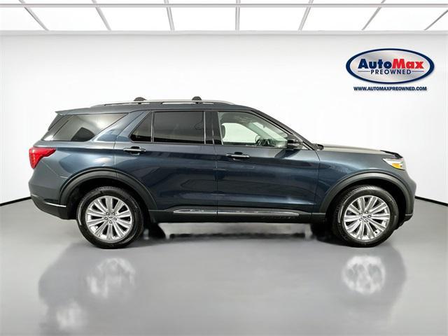 Photo of 2023 Carbonized Gray Metallic Ford Explorer