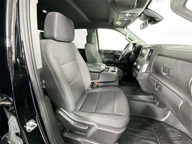 Photo of 2024 Onyx Black GMC Sierra 1500