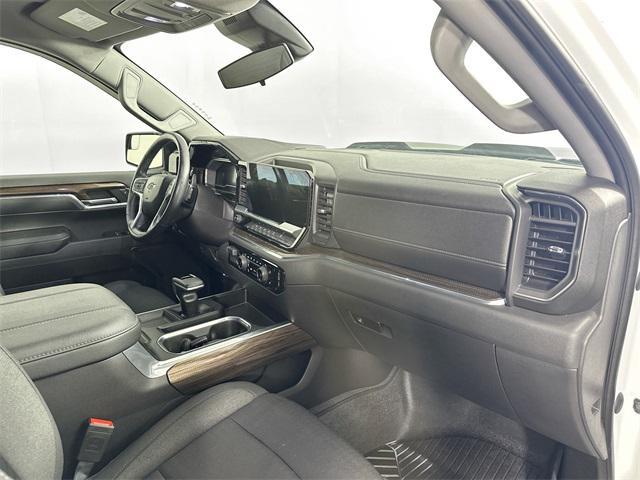 Photo of 2023 White Chevrolet Silverado 1500