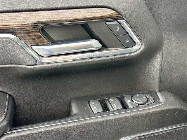 Photo of 2023 White Chevrolet Silverado 1500