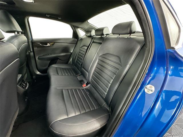 Photo of 2022 Sporty Blue Kia Forte