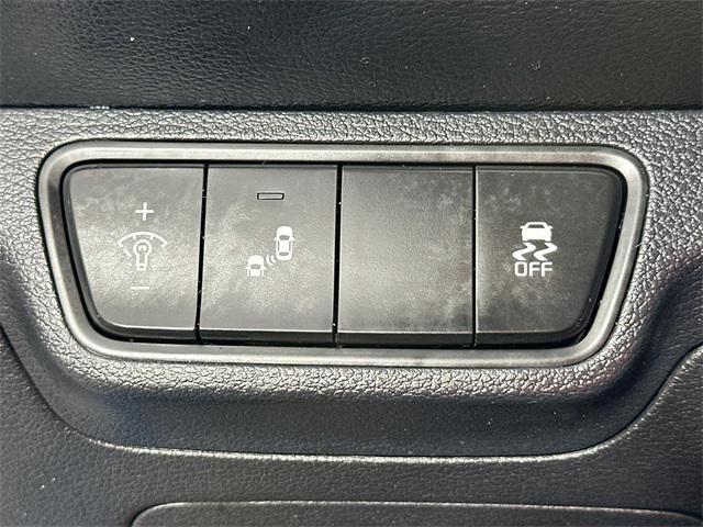 Photo of 2022 Sporty Blue Kia Forte