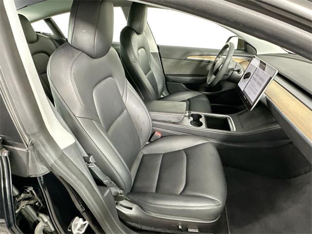 Photo of 2022 Solid Black Tesla Model 3
