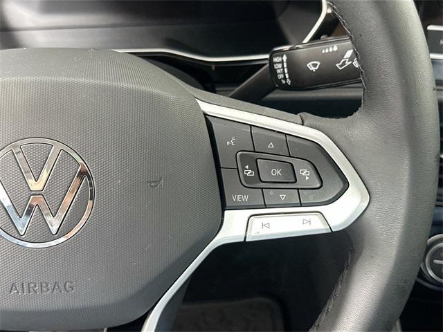 Photo of 2024 Opal White Volkswagen Jetta