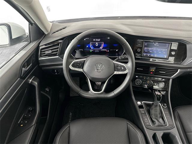 Photo of 2024 Opal White Volkswagen Jetta