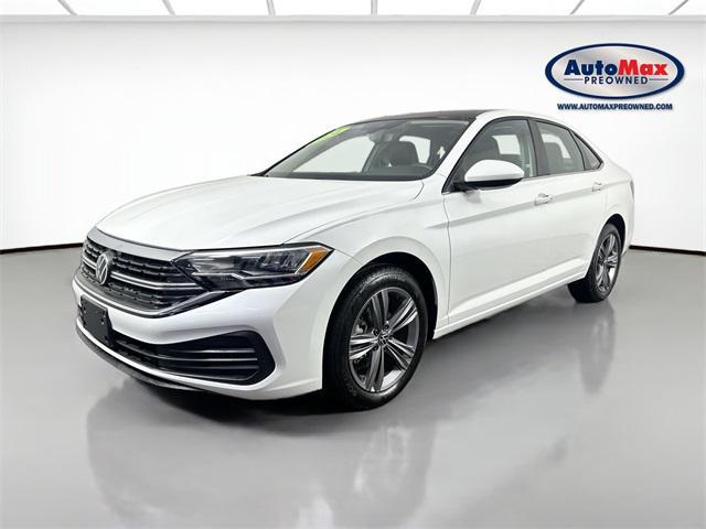 Photo of 2024 Opal White Volkswagen Jetta