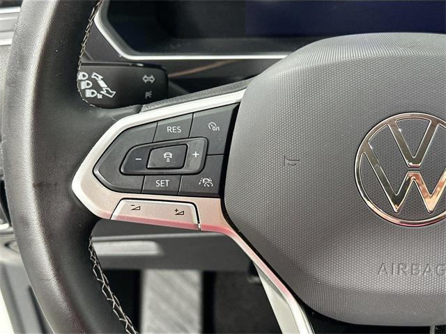Photo of 2024 Pure White Volkswagen Tiguan