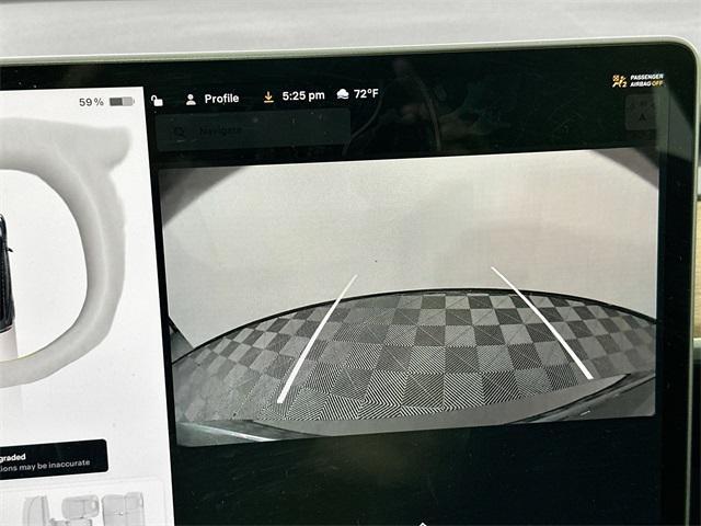Photo of 2023 Gray Tesla Model 3