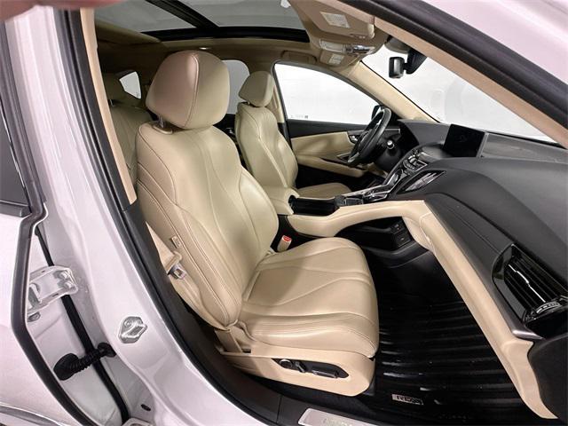 Photo of 2021 Platinum White Pearl Acura RDX
