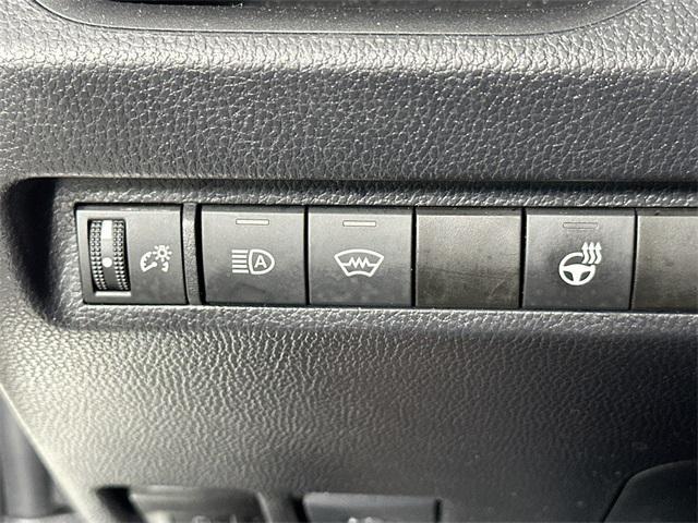 Photo of 2024 Ice Cap Toyota RAV4