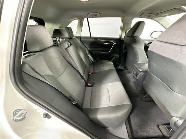 Photo of 2024 Ice Cap Toyota RAV4