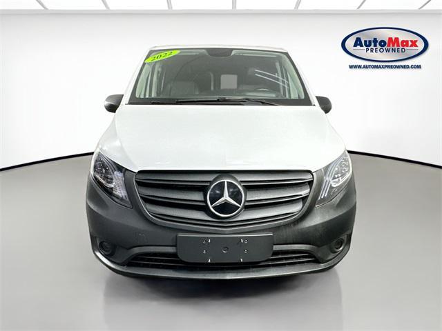 Photo of 2022 Arctic White Mercedes-Benz Metris