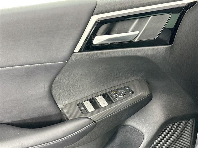 Photo of 2023 Mercury Gray Metallic Mitsubishi Outlander PHEV