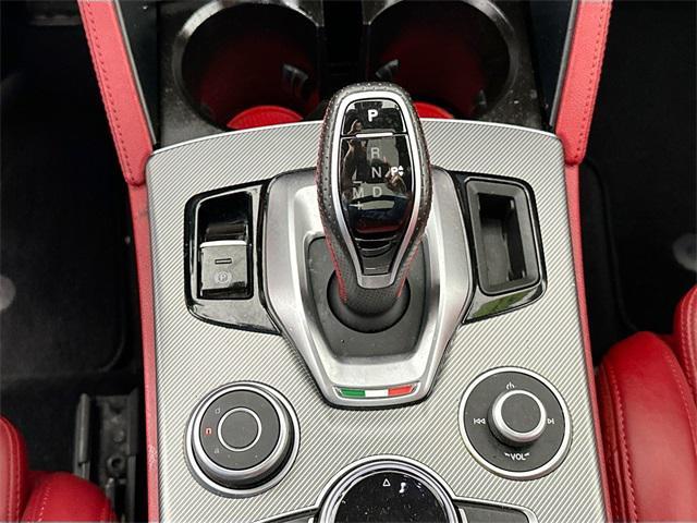 Photo of 2021 Vulcano Black Metallic Alfa Romeo Stelvio