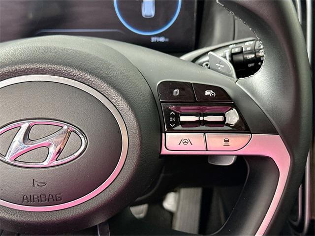 Photo of 2023 Phantom Black Hyundai TUCSON Hybrid