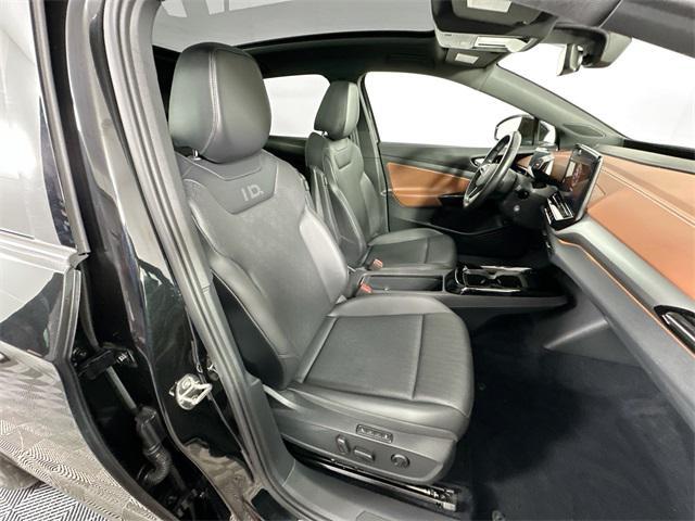Photo of 2021 Black Metallic Volkswagen ID.4