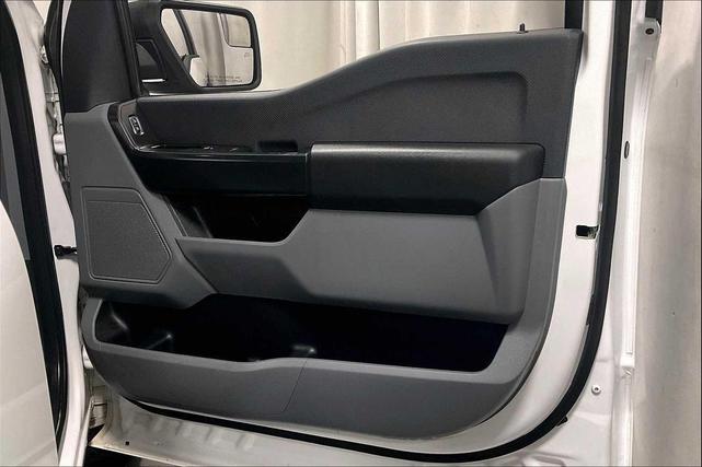 Photo of 2022 Oxford White Ford F-150