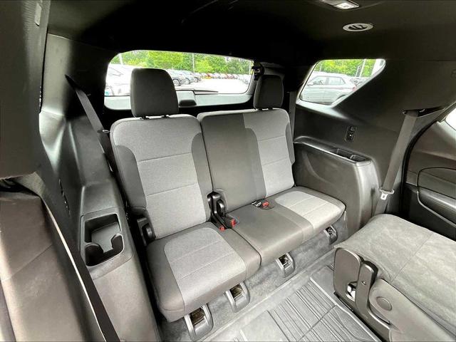 Photo of 2023 Northsky Blue Metallic Chevrolet Traverse
