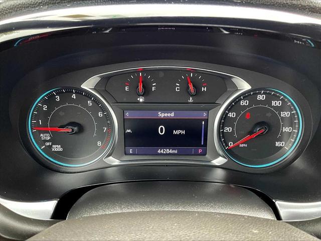 Photo of 2023 Northsky Blue Metallic Chevrolet Traverse