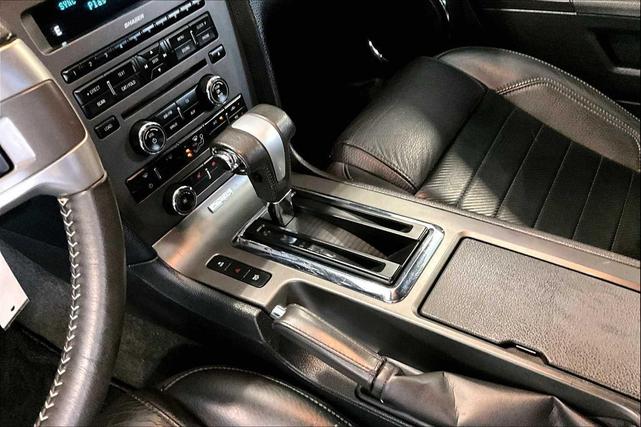 Photo of 2012 Black Ford Mustang