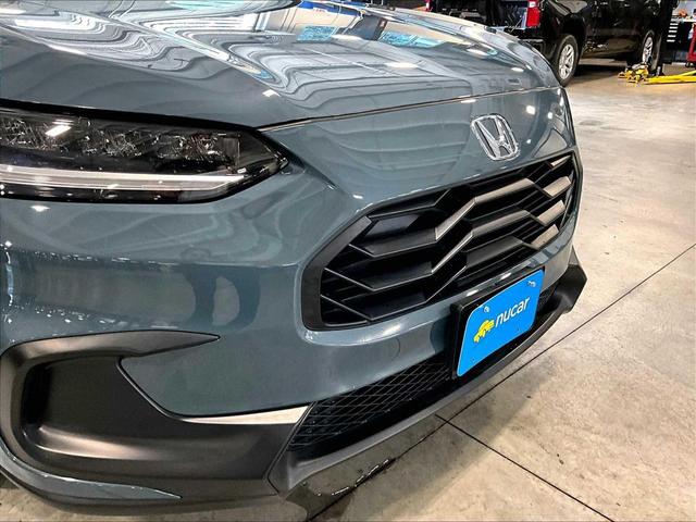 Photo of 2023 Nordic Forest Pearl Honda HR-V